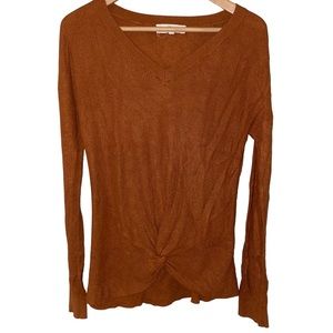 Pinque Swearer Size Small